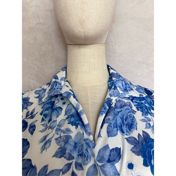 Vintage Blouse  - Picture 2 of 4